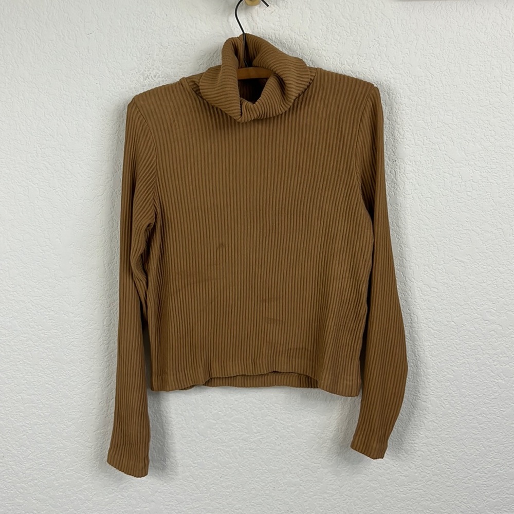 Club Monaco Ribbed Camel Turtleneck Sweater
